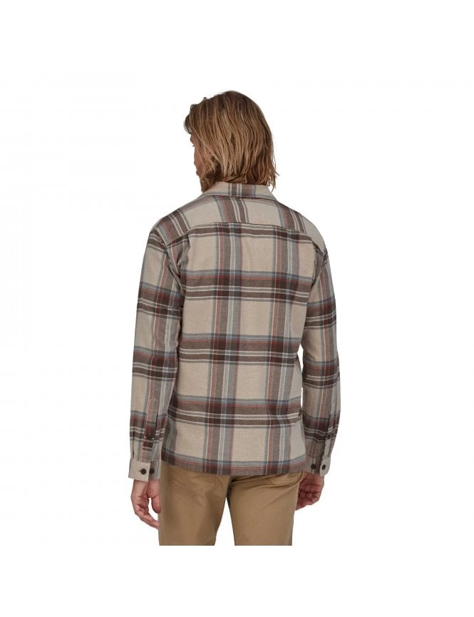 Organic Cotton Midweight Fjord Flannel Shirt - Edge: Nautilus Tan Patagonia Organic Cotton Midweight Fjord Flannel Shirt - Edge: Nautilus Tan -FatBuddhaStore Clothing organic cotton midweight fjord flannel shirt edge nautilus tan p30336 109258 medium