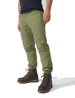 Fjallraven Vardag Trousers - Green -FatBuddhaStore Clothing vardag trousers green p32107 109434 medium
